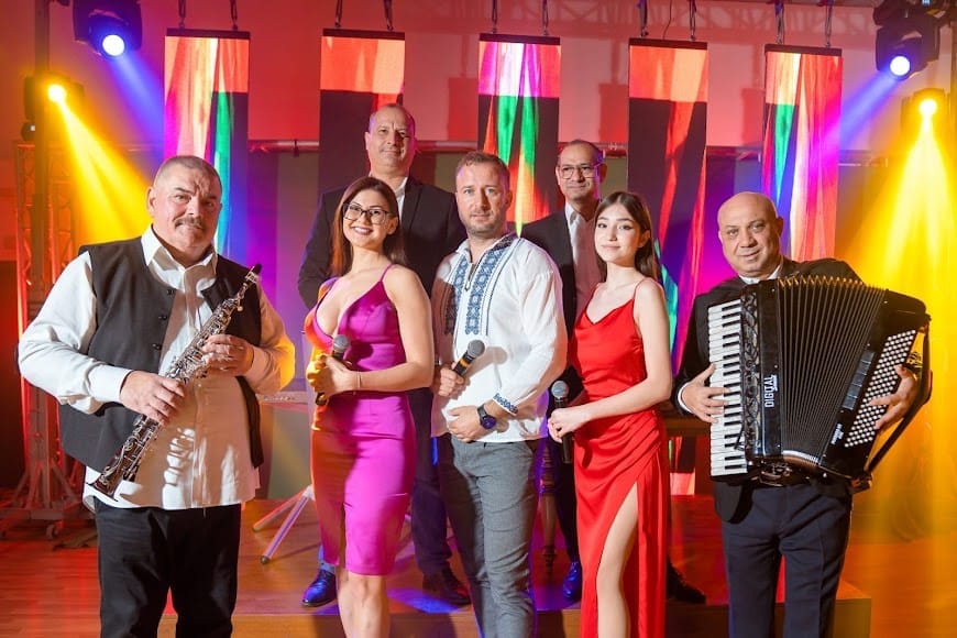 Formatii nunta – Melodic Band Bucuresti o formatie de nunta – alegerea pentru o nunta perfecta